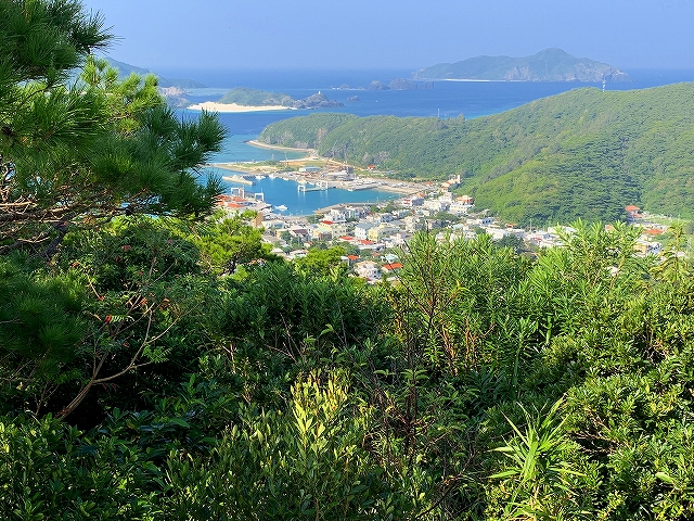 座間味島・高月山