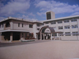 岡山市立加茂小学校外観