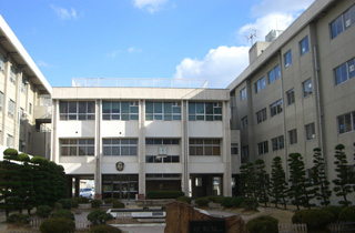 岡山市立芳泉小学校