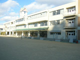 岡山市立城東台小学校外観