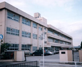 岡山市立高島小学校外観