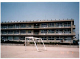 福山市立幕山小学校外観