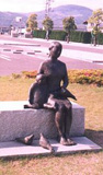 「遠望する母と子」野外彫刻イメージ