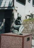 「裸婦坐像」野外彫刻イメージ