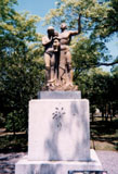 「祈りの像」野外彫刻イメージ